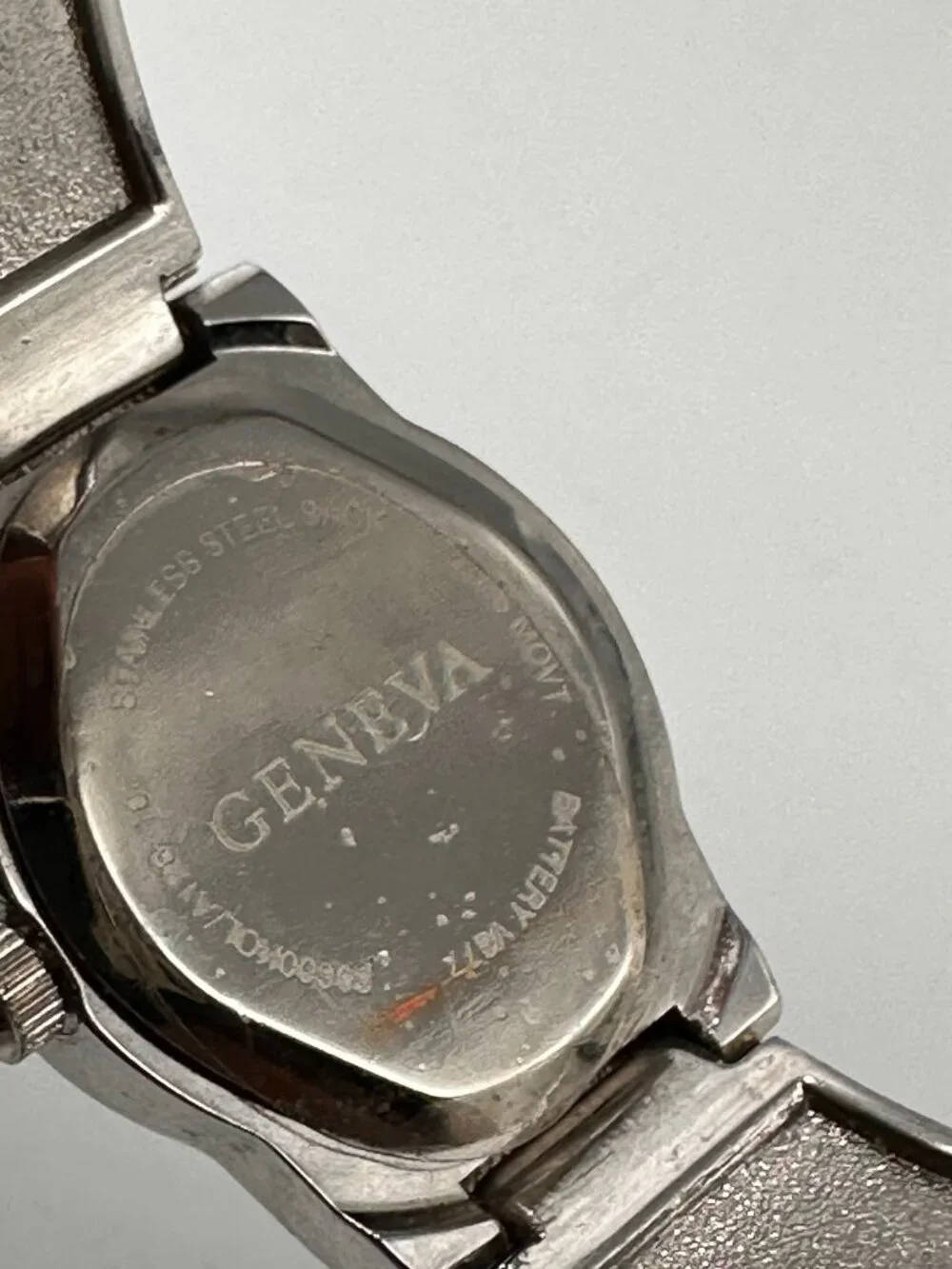 3/$30 Geneva Watch Women Silver Abalone Heart Stretch Band New Battery 6.75